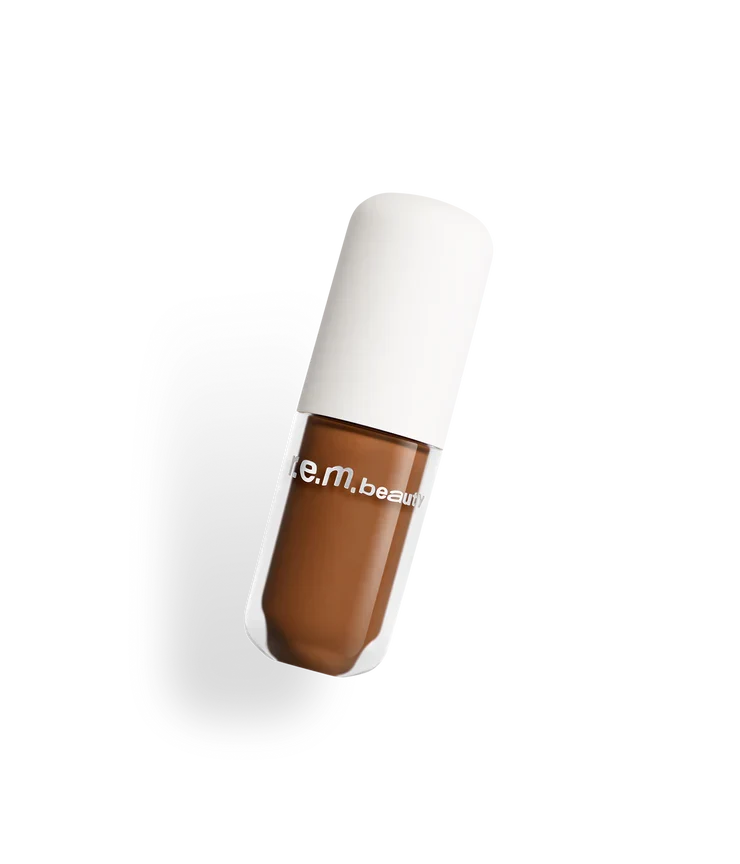 r.e.m. beauty Midnight Shadows Liquid Eyeshadow